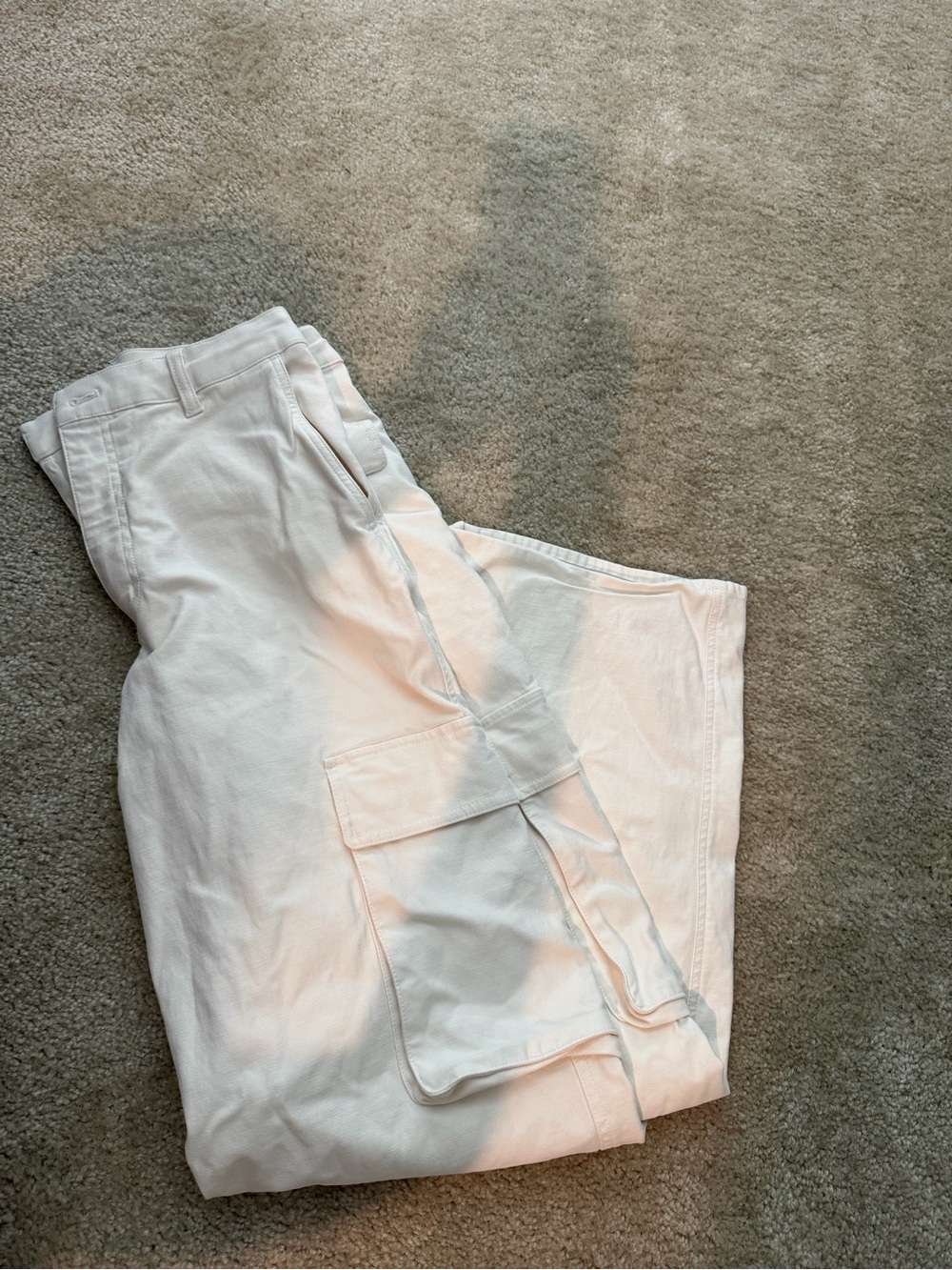 Aritzia TNA white/cream cargo pants